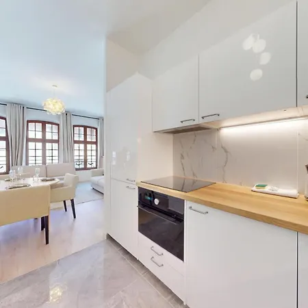 Hallebardes Cathédrale * Strasbourg