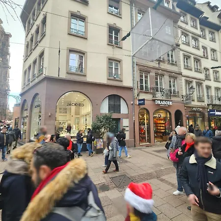 Hallebardes Cathedrale 아파트 *